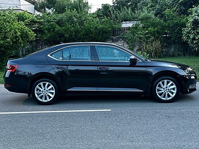 Used Skoda Superb [2016-2020] L&K TDI AT in Chandigarh