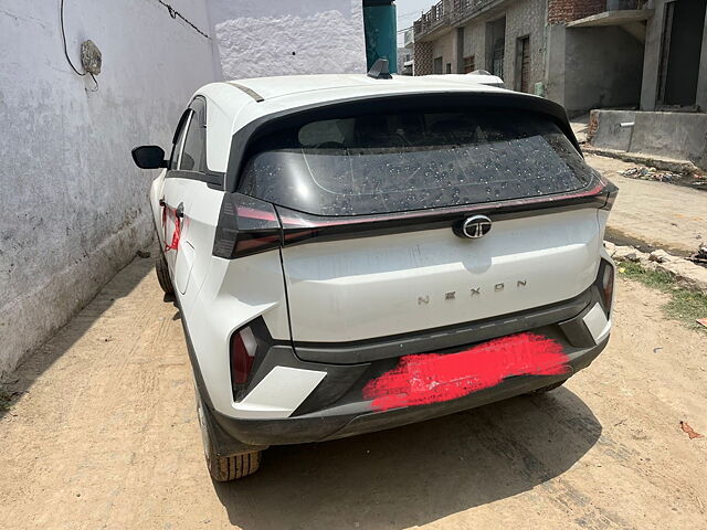 Used Tata Nexon Smart 1.2 Revotron Petrol 5MT in Greater Noida