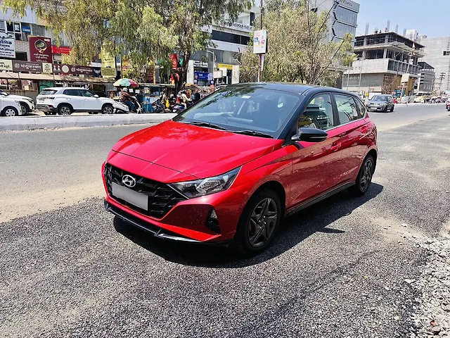 Used Hyundai i20 [2020-2023] Sportz 1.2 MT Dual Tone [2020-2023] in Ahmednagar
