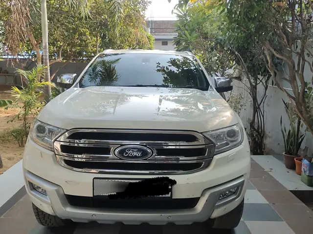 Used 2016 Ford Endeavour in Sikar
