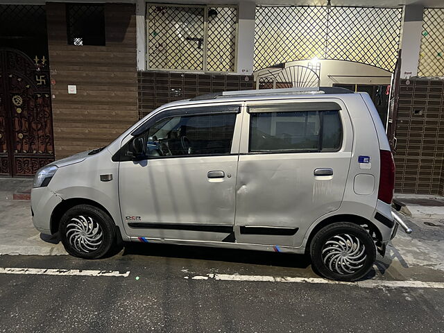 Used Maruti Suzuki Wagon R 1.0 [2010-2013] LXi CNG in Meerut