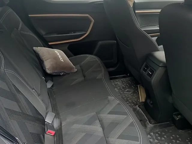 Used Renault Kiger [2021-2022] RXT (O) MT in Bangalore