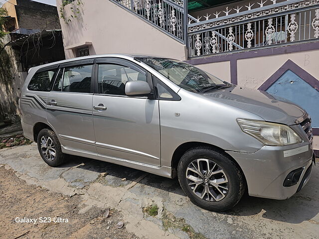 Used Toyota Innova [2015-2016] 2.5 G BS III 8 STR in Dholpur