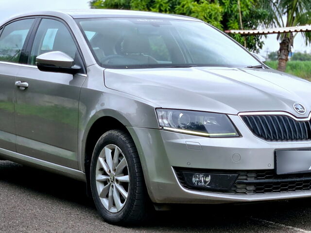 Used 2014 Skoda Octavia in Nashik