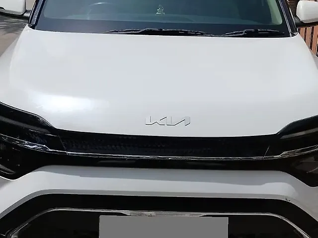 Used 2022 Kia Carens in Ahmedabad