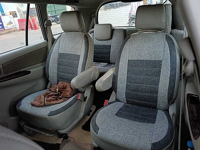 Used Toyota Innova [2013-2014] 2.0 G 8 STR BS-IV in Kutch