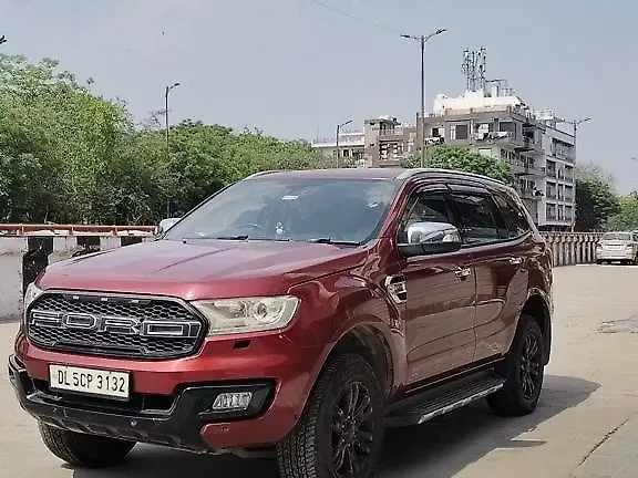 Used 2018 Ford Endeavour in Delhi