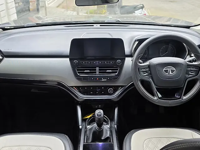 Used 2022 Tata Safari in Chhatrapati Sambhaji Nagar