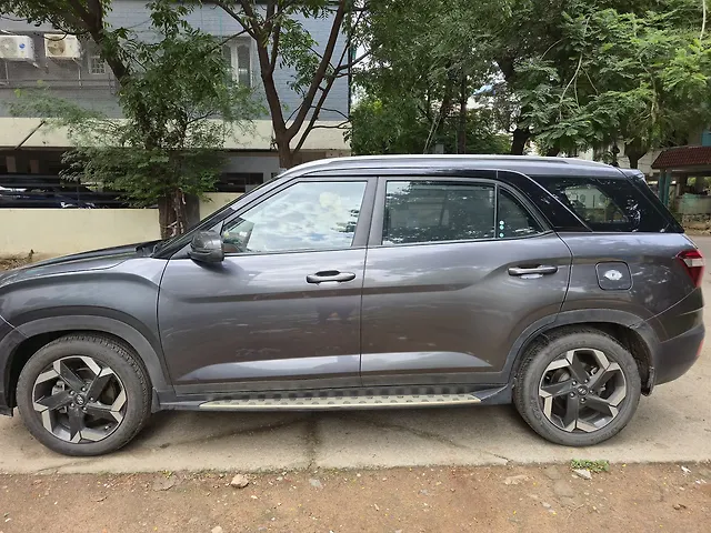 Used 2022 Hyundai Alcazar in Hyderabad