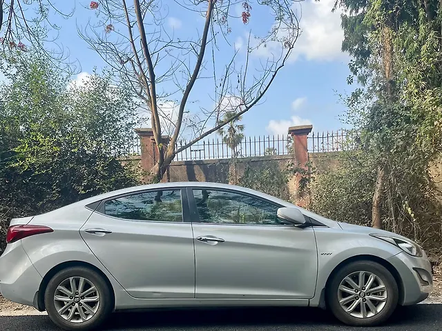 Used Hyundai Elantra [2015-2016] 1.8 SX MT in Mumbai