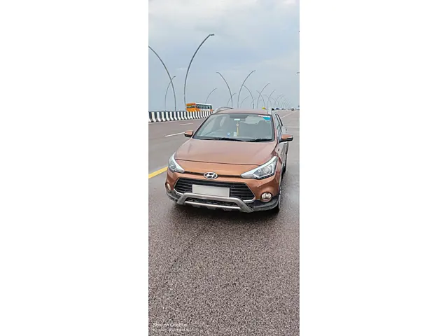 Used 2015 Hyundai i20 Active in Kanpur