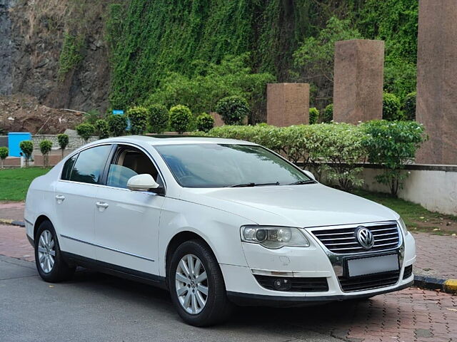 Used 2010 Volkswagen Passat in Navi Mumbai