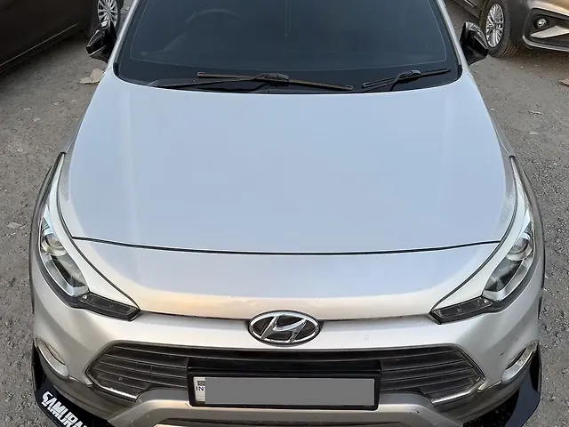 Used 2018 Hyundai i20 Active in Mumbai
