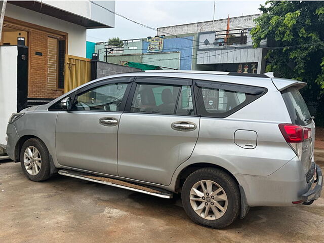 Used Toyota Innova Crysta [2016-2020] 2.4 G 8 STR [2016-2017] in Kakinada