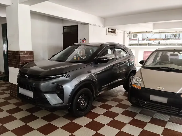 Used Tata Nexon Pure (S) 1.2 Petrol 6MT [2023-2025] in Kolkata