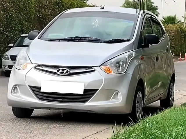 Used 2017 Hyundai Eon in Kanpur