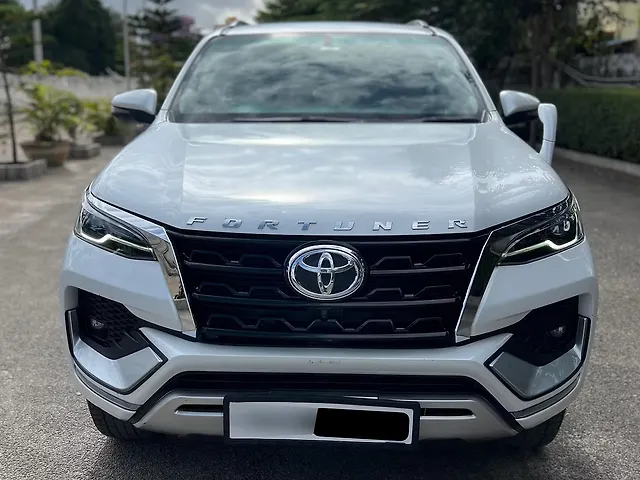 Used 2024 Toyota Fortuner in Bangalore Used 2024 Toyota Fortuner in Bangalore