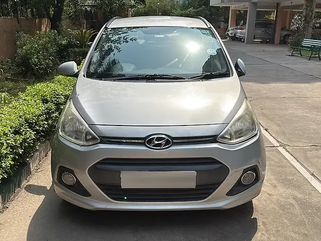 Used 2014 Hyundai Grand i10 in Chandigarh