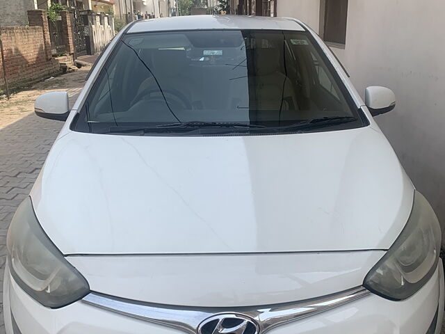 Used Hyundai i20 [2012-2014] Sportz 1.4 CRDI in Ambala Cantt