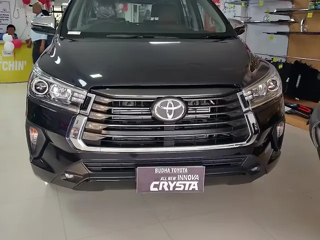 Used 2022 Toyota Innova Crysta in Patna