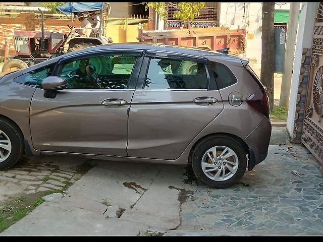 Used Honda Jazz [2018-2020] V Petrol in Kanpur