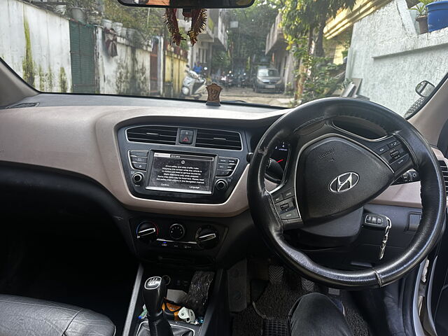 Used Hyundai i20 [2020-2023] Sportz 1.2 MT [2020-2023] in Bhopal