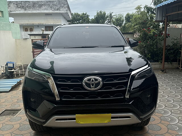 Used Toyota Fortuner 4X2 AT 2.8 Diesel in Vijaywada