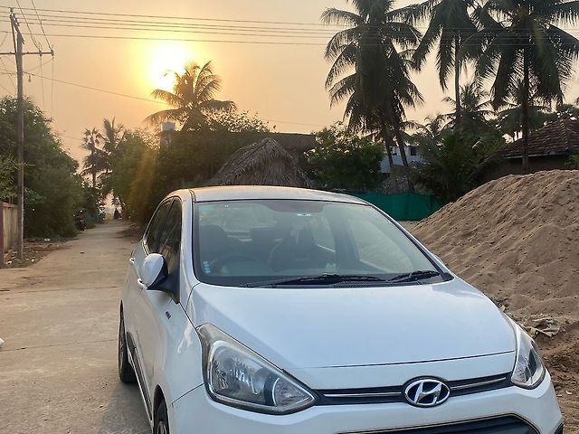 Used 2015 Hyundai Xcent in Rajahumundry