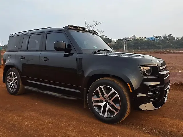 Used 2023 Land Rover Defender in Bangalore Used 2023 Land Rover Defender in Bangalore