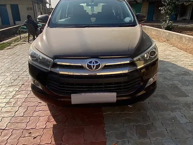 Used 2018 Toyota Innova Crysta in Mehsana