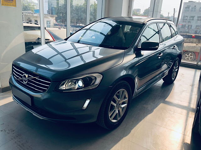 Used 2017 Volvo XC60 in Delhi