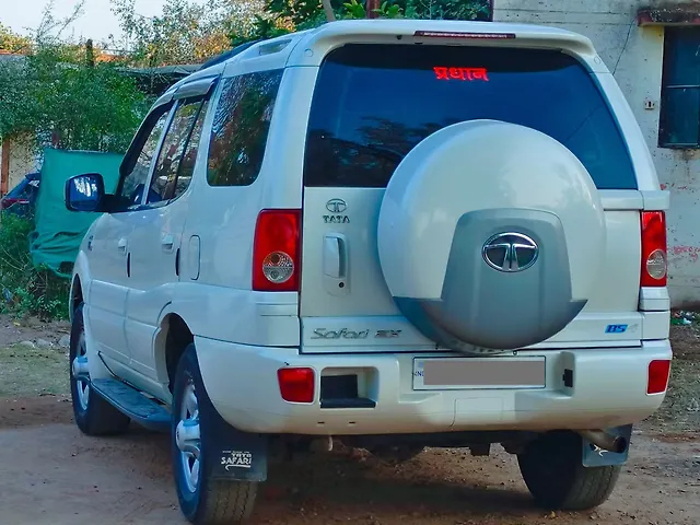 Used 2013 Tata Safari in Jhansi