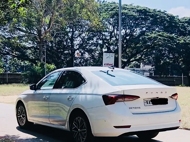 Used Skoda Octavia L&K 2.0 in Bangalore