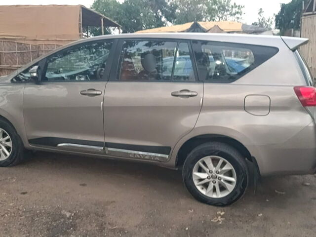 Used Toyota Innova Crysta [2016-2020] 2.4 G 7 STR [2016-2017] in Vadodara