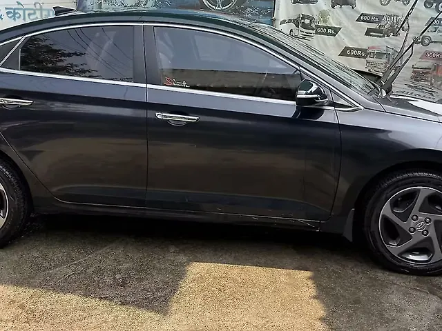 Used 2022 Hyundai Verna in Parbhani