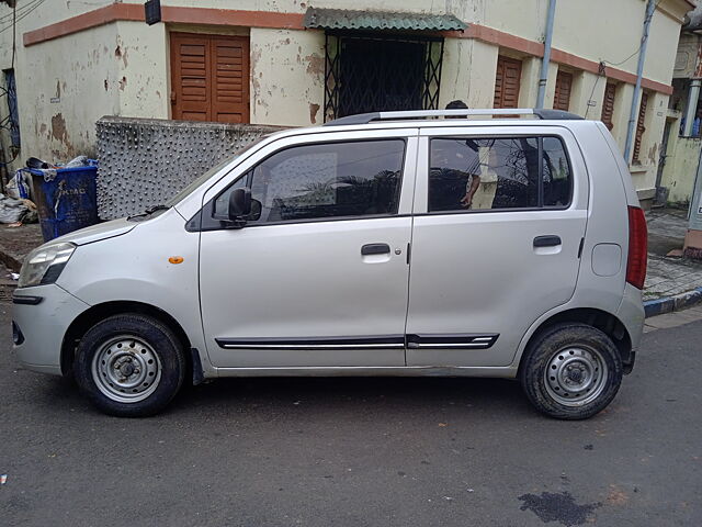 Used Maruti Suzuki Wagon R 1.0 [2010-2013] LXi in Kolkata