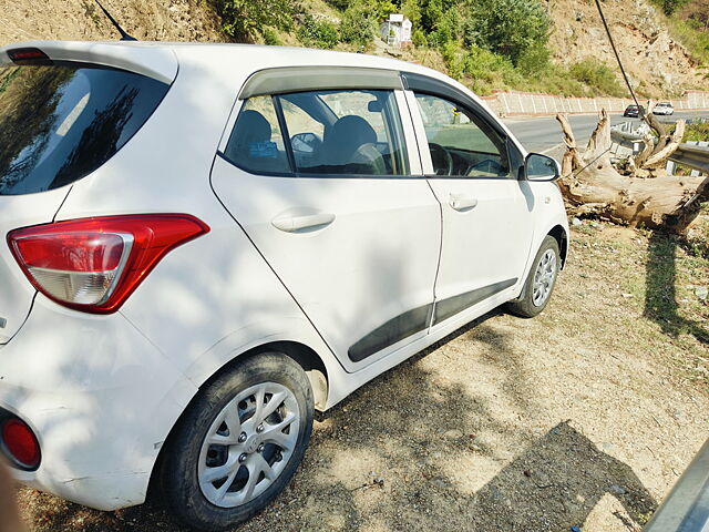 Used 2017 Hyundai Grand i10 in Dehradun