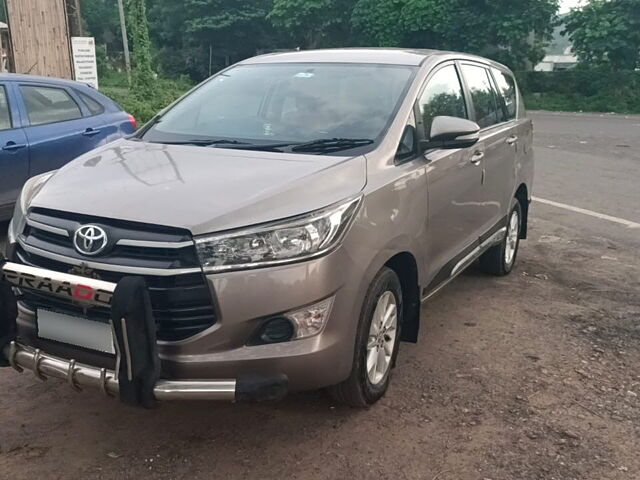 Used Toyota Innova Crysta [2016-2020] 2.4 G 7 STR [2016-2017] in Vadodara