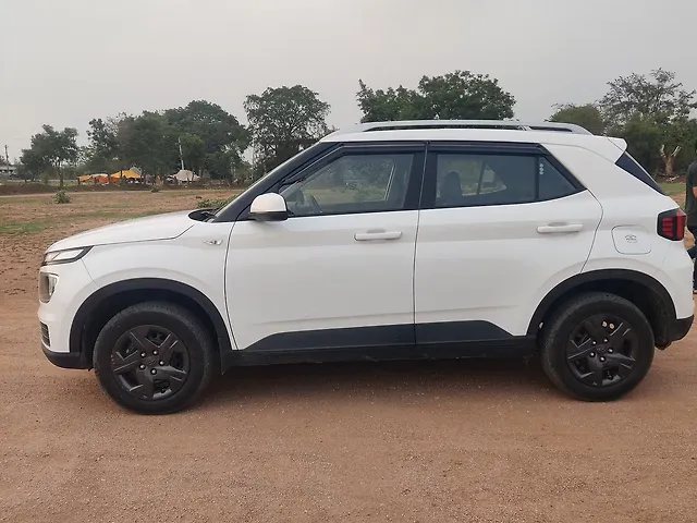 Used Hyundai Venue S 1.2 Petrol [2023-2025] in Karimnagar