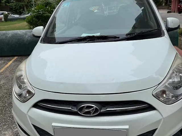 Used 2013 Hyundai i10 in Delhi