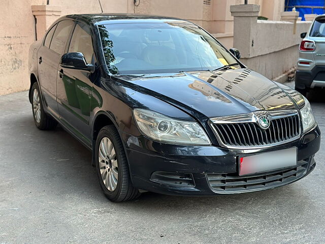 Used 2011 Skoda Laura in Mumbai