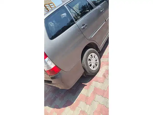 Used 2012 Toyota Innova in Karimnagar