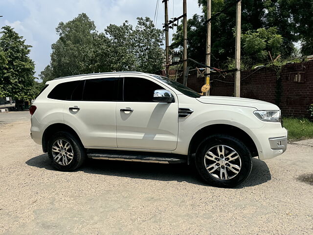 Used Ford Endeavour [2016-2019] Titanium 3.2 4x4 AT in Delhi