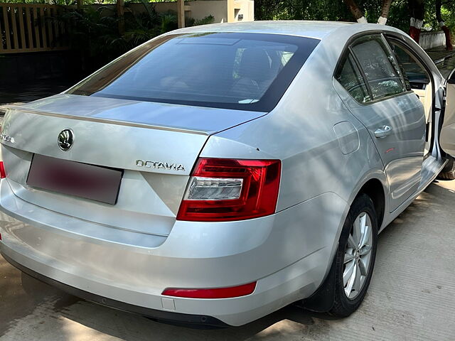 Used Skoda Octavia [2013-2015] Elegance 1.8 TSI AT in Vadodara