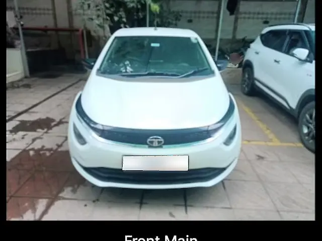 Used 2024 Tata Altroz in Mumbai