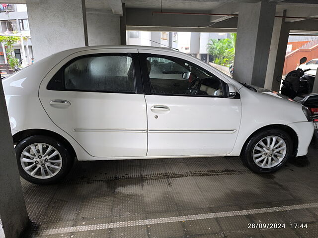 Used Toyota Etios Liva VXD Dual Tone LE in Vapi