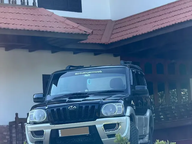 Used 2011 Mahindra Scorpio in Idukki