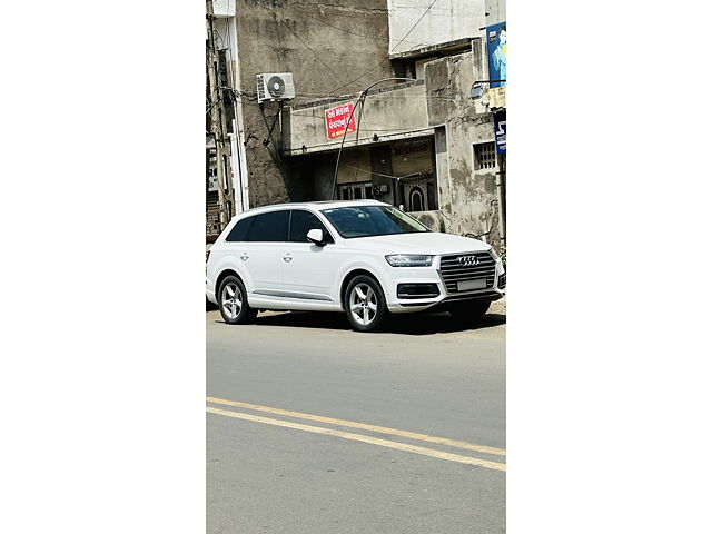 Used Audi Q7 [2015-2020] 45 TDI Technology Pack in Rajkot