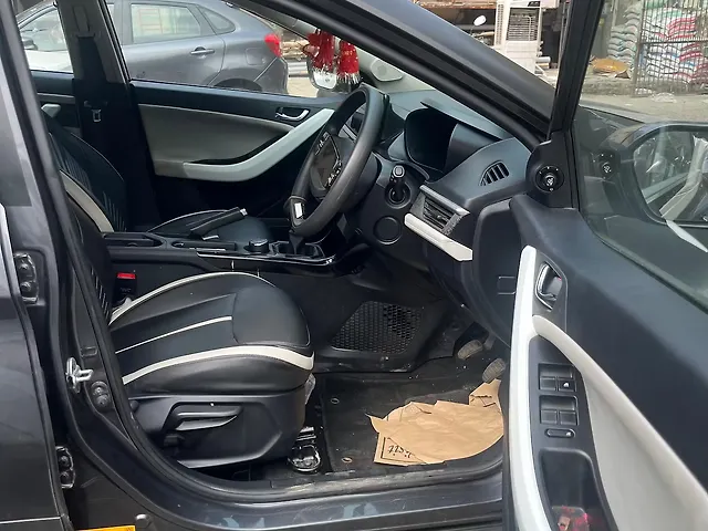 Used Tata Nexon Creative Plus (S) 1.2 Petrol 6AMT [2023-2025] in Delhi