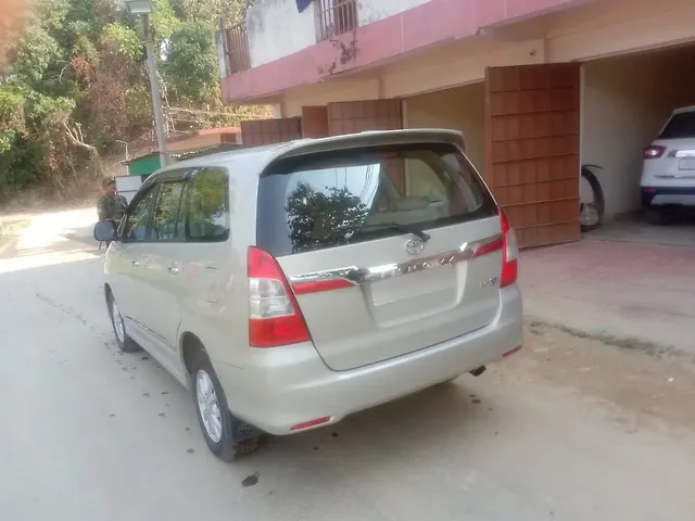 Used Toyota Innova [2013-2014] 2.5 VX 7 STR BS-IV in Silchar